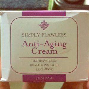 Anti aging cream (simply flawless)